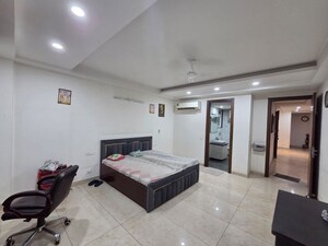3 BHK Builder Floor For Rent in Sector 23