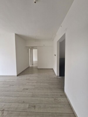 Room in 4 BHK Apartment at Unique K Shire, Punawale – for Rent
