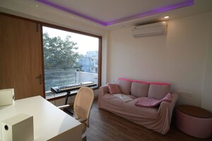 Bedroom in 3 BHK Builder Floor at Sector 23 – for Rent