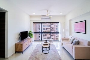 2 BHK Apartment For Sale in Kanakia Rainforest, Andheri East
