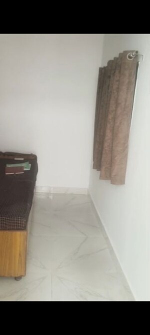 Furnished Amenities in 2 BHK Builder Floor at Govindpuri – for Rent