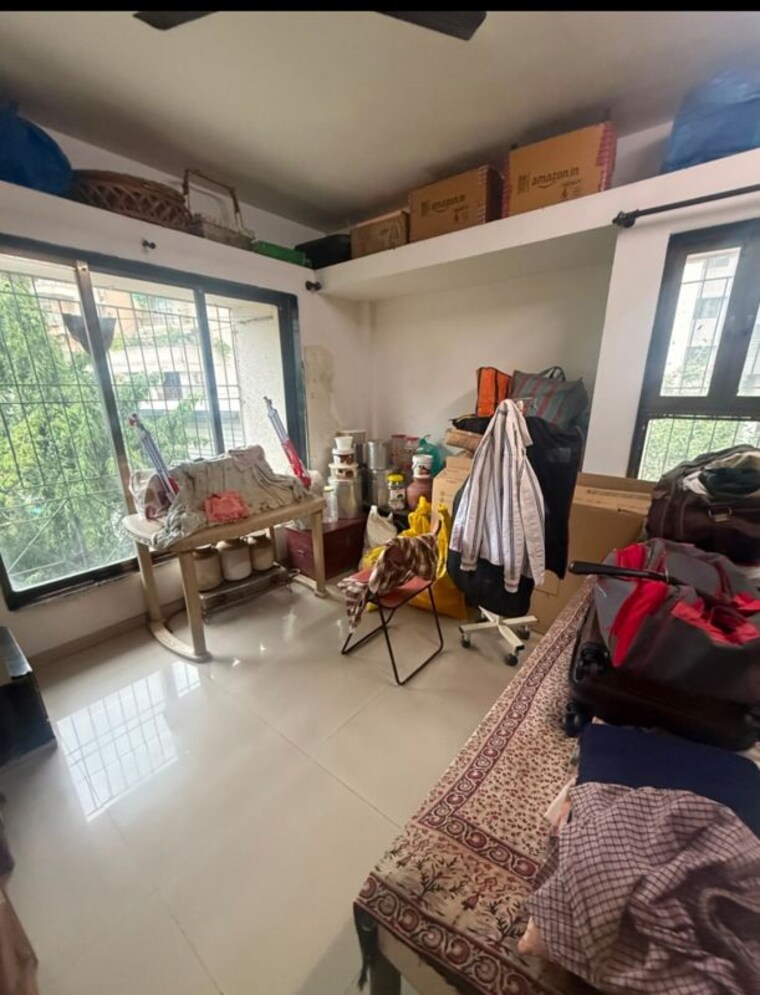 Gym, mandar-society 2 Bedroom 555 Sq.Ft. Apartment In Vishnu Nagar Thane 10557105
