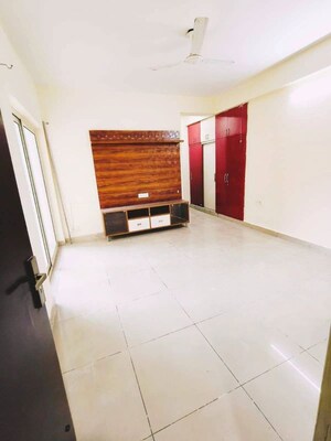 3 BHK Apartment For Rent in Trident Embassy, Sector 1 Greater Noida