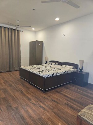 Bedroom in 6+ BHK Independent House at Palam Vihar Residents Association, Palam Vihar – for Rent