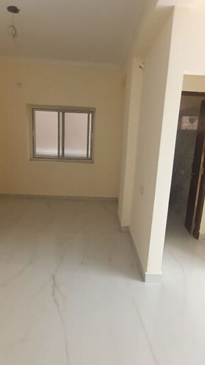 Room in 3 BHK Apartment at GHR Titania, Kondapur – for Rent