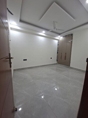 Room in 4 BHK Builder Floor at Chattarpur – for Sale