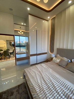 Room in 3 BHK Apartment at Jp Nagar – for Sale