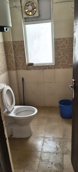 Bathroom in 3 BHK Apartment at Amrapali Kingswood, Sector 4 Greater Noida – for Sale