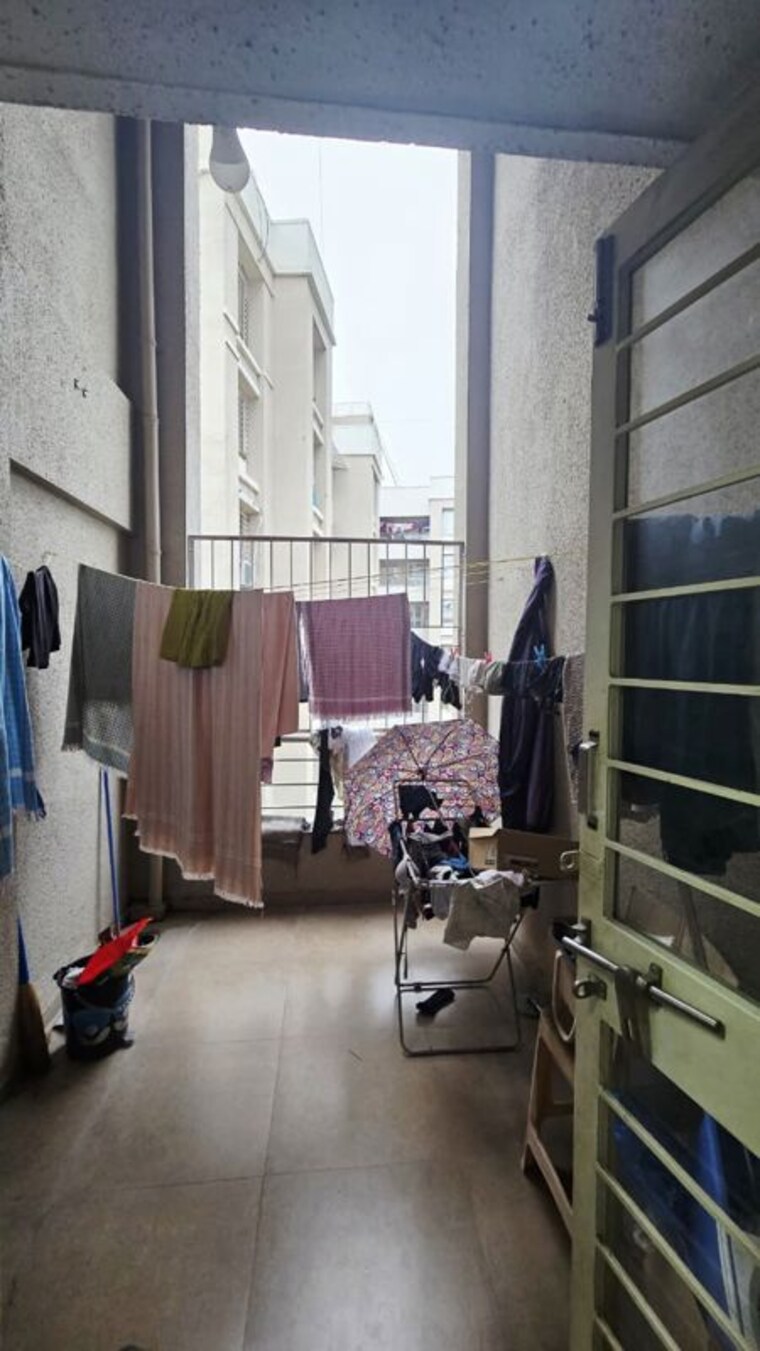 Balcony, atlanta-society 2 Bedroom 950 Sq.Ft. Apartment In Wakad Pune 10556828