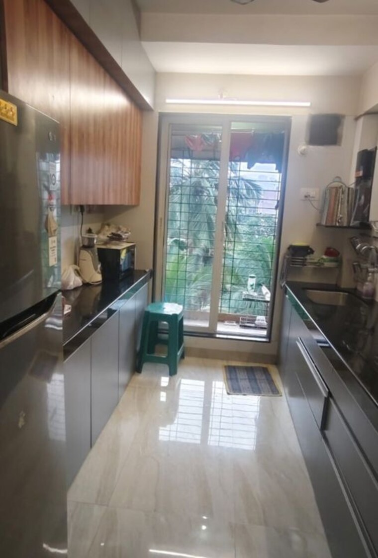 Kitchen, ram-mahal 3 Bedroom 1000 Sq.Ft. Apartment In Panch Pakhadi Thane 10557250
