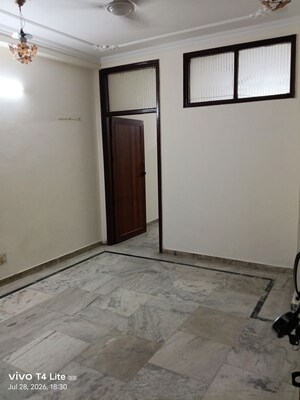 1 BHK Builder Floor For Rent in Khirki Extension