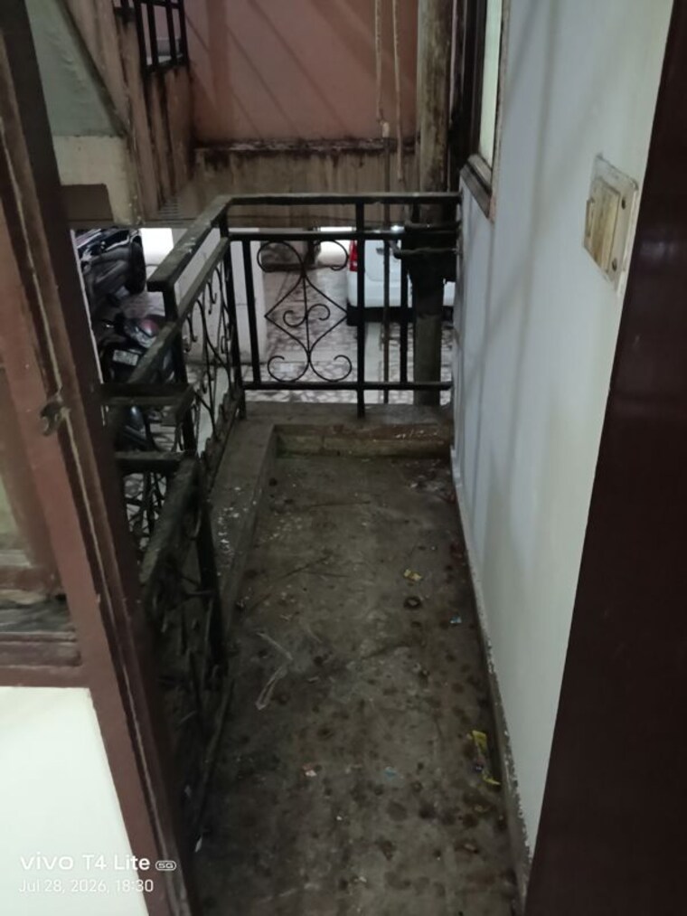 Balcony, khirki extension 1 Bedroom 50 Sq.Yd. Builder Floor In Khirki Extension Delhi 10557281
