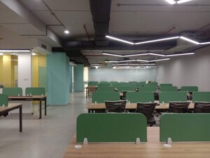  Office Space For Rent in South Tukoganj