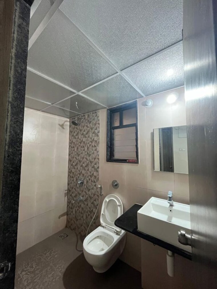 Bathroom, kohinoor-coral-phase-3 2 Bedroom 650 Sq.Ft. Apartment In Hinjewadi Pune 10557287