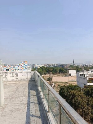 Balcony in 3 BHK Builder Floor at Sector 45 – for Rent