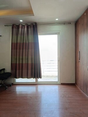 Building Lobby in 3 BHK Builder Floor at Sector 45 – for Rent