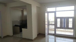 Room in 3 BHK Apartment at S3 Green Avenue, Sector 85 – for Sale