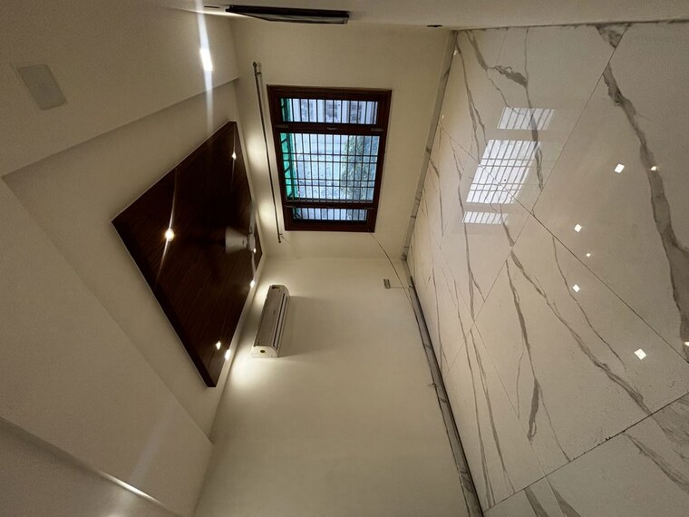 Room, amolik-aster-woods 3 Bedroom 180 Sq.Yd. Builder Floor In Sector 98 Faridabad 10557308