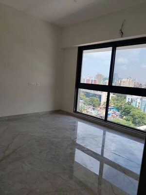 Room in 1 BHK Apartment at Ajmera Arham, Malad West – for Rent