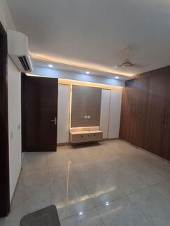 3 BHK Apartment For Rent in Sector 18A Dwarka