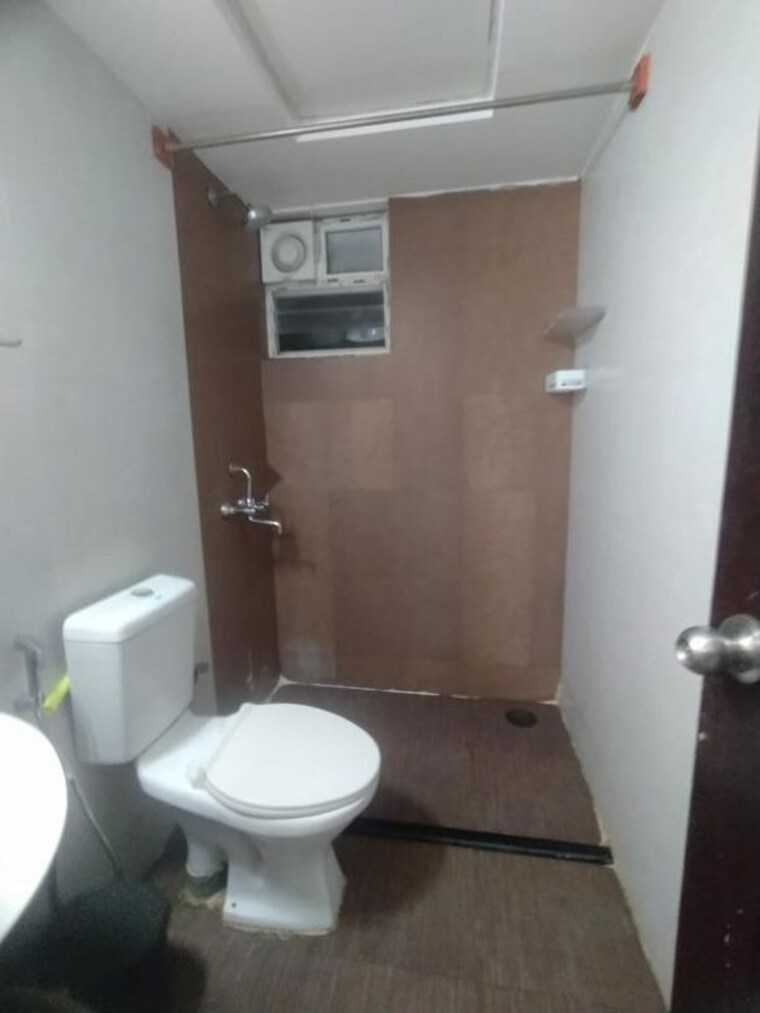 Bathroom, vahe-landmark 2 Bedroom 840 Sq.Ft. Apartment In Gunjur Palya Bangalore 10557359
