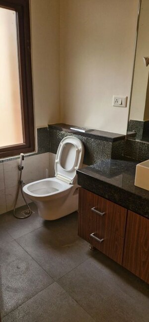 Living Room in 3 BHK Builder Floor at Ansal Sushant Lok I, Sector 43 – for Rent