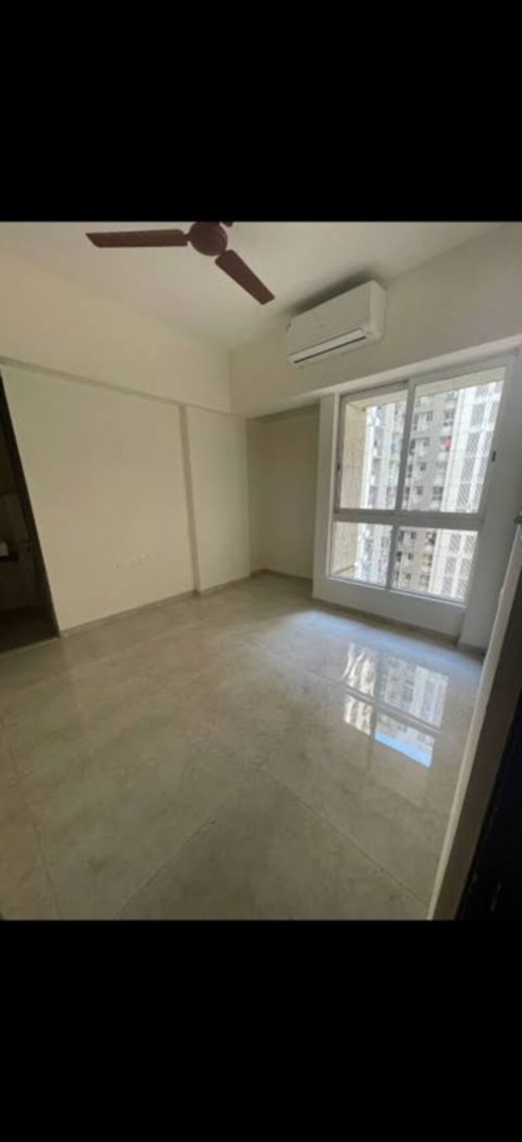 Room, lodha-amara 1.5 Bedroom 550 Sq.Ft. Apartment In Kolshet Road Thane 10557380