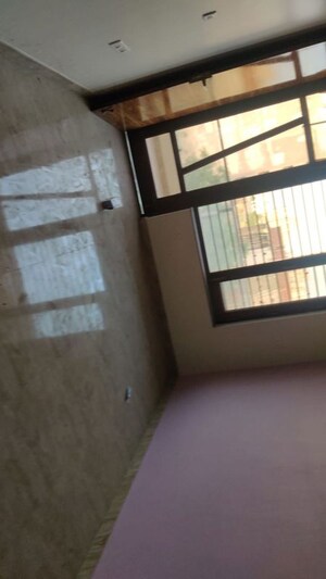 Room in 3 BHK Builder Floor at BP Homes, Sector 85 – for Rent