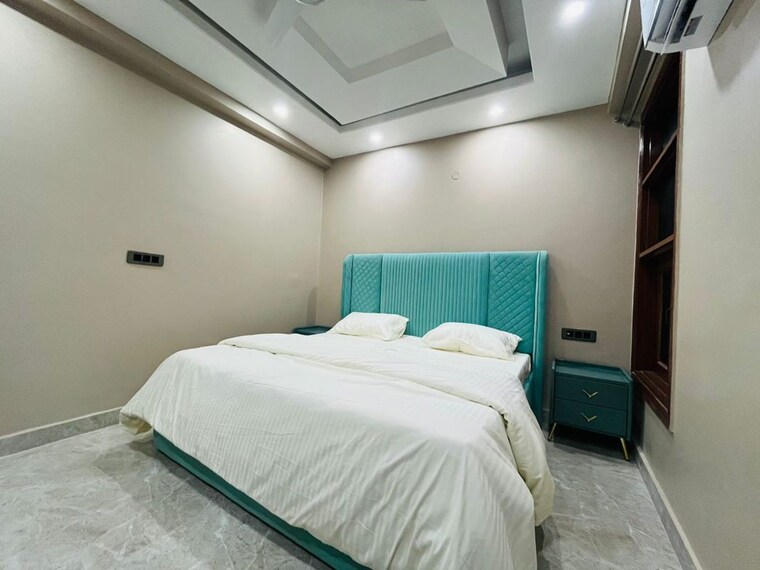 Bedroom, vasant kunj 3 Bedroom 1400 Sq.Ft. Builder Floor In Vasant Kunj Delhi 10557358