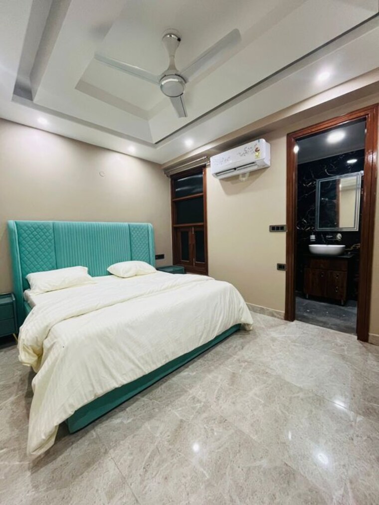 Bedroom, vasant kunj 3 Bedroom 1400 Sq.Ft. Builder Floor In Vasant Kunj Delhi 10557358