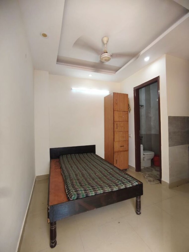 Bedroom, saket 1 RK 400 Sq.Ft. Builder Floor In Saket Delhi 10557419