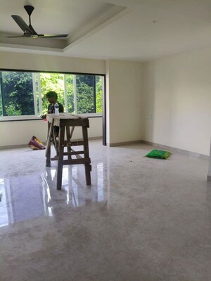 Gym in 3 BHK Penthouse at Uzan Bazar – for Rent