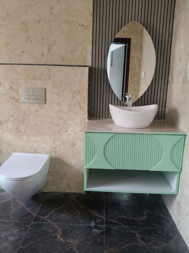 Bathroom, uzan bazar 3 Bedroom 5500 Sq.Ft. Penthouse In Uzan Bazar Guwahati 10557435