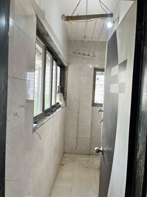 2 BHK Apartment For Rent in Lodha Sterling, Kolshet Road