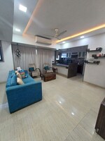 2 BHK 910 Sq.Ft. Apartment in Santacruz West