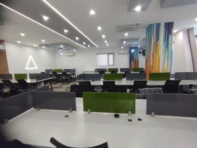 Team Area, sector 74 Commercial Office Space in IT/SEZ 2800 Sq.Ft. In Sector 74 Mohali 10557426