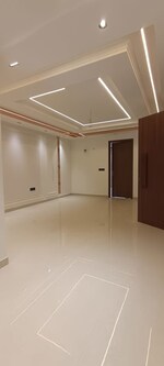 3 BHK + Prayer Room 180 Sq.Yd. Builder Floor in BPTP District 3