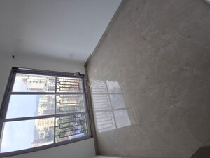 Furnished Amenities in 2 BHK Apartment at Apex Green Wood, Borivali East – for Rent