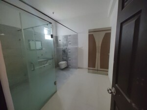 Room in 3 BHK Apartment at Incor Divino, Nallagandla – for Rent