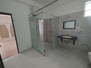Room in 3 BHK Apartment at Incor Divino, Nallagandla – for Rent