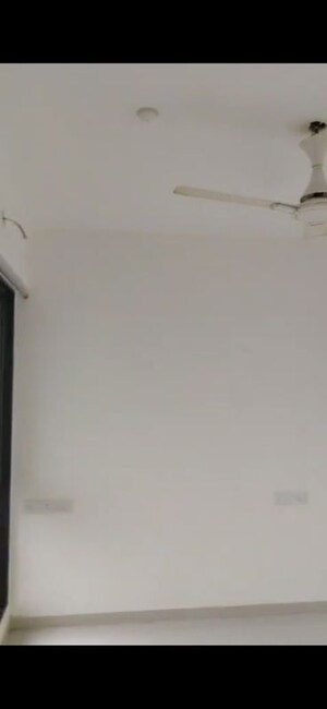 Bedroom in 1 BHK Apartment at Chandak Nishchay, Borivali East – for Rent