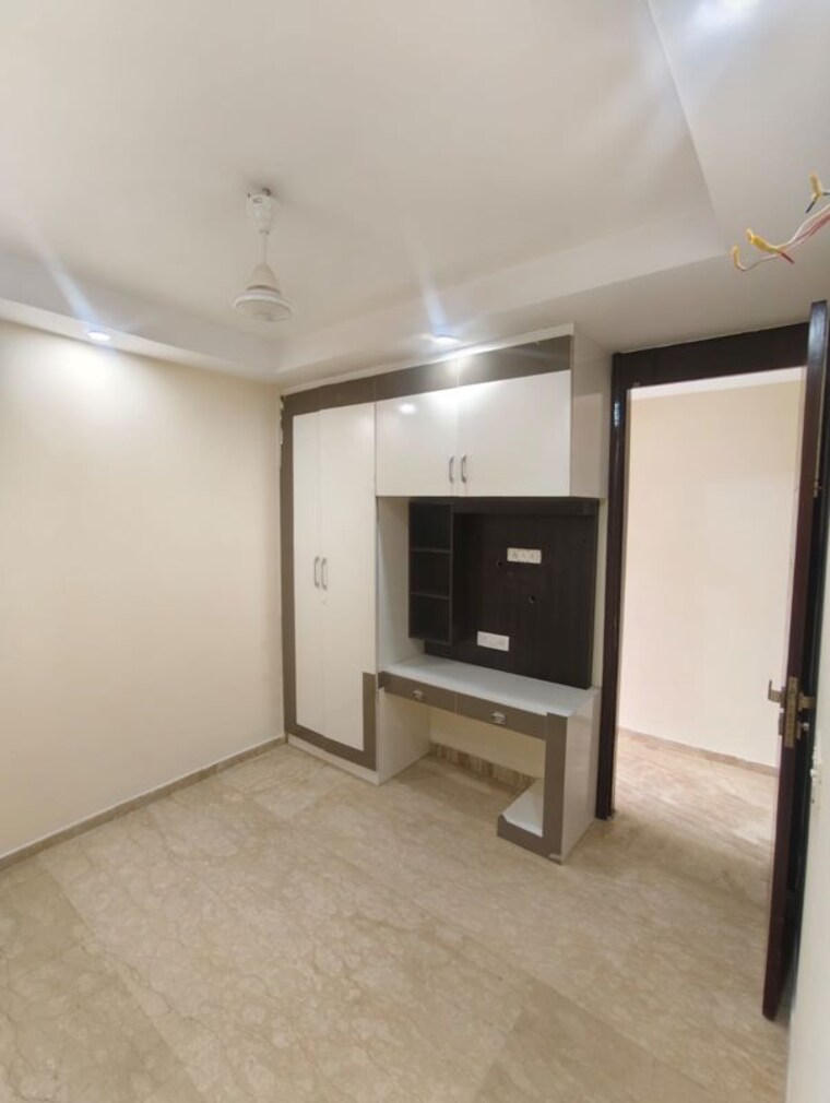 Room, malviya nagar 3 Bedroom 125 Sq.Yd. Builder Floor In Malviya Nagar Delhi 10557548