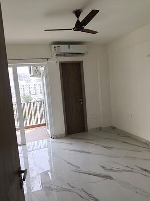 2.5 BHK Apartment For Rent in Smart World Gems, Sector 89