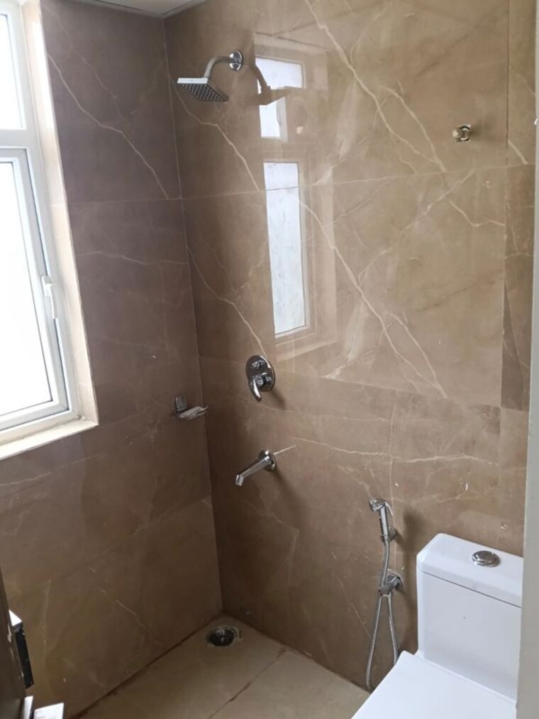 Bathroom, smart-world-gems 2.5 Bedroom 1200 Sq.Ft. Apartment In Sector 89 Gurgaon 10557524