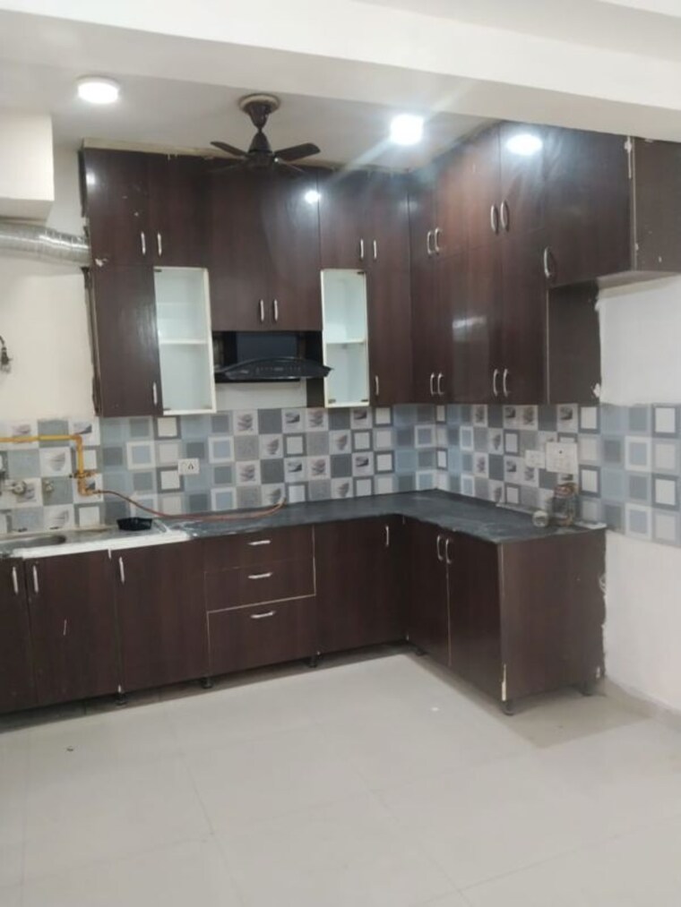 Kitchen, aims-golf-avenue-i 3 Bedroom 1455 Sq.Ft. Apartment In Sector 75 Noida 10557549