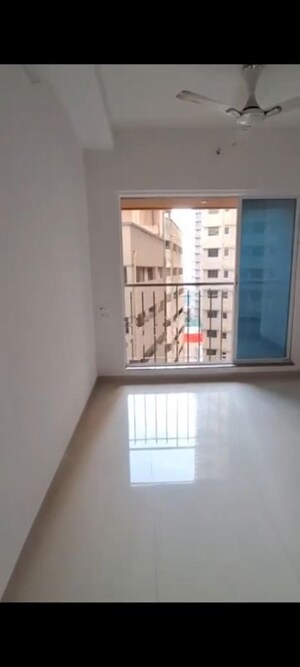 Room in 1 BHK Apartment at Dimple 19 North, Kandivali West – for Rent