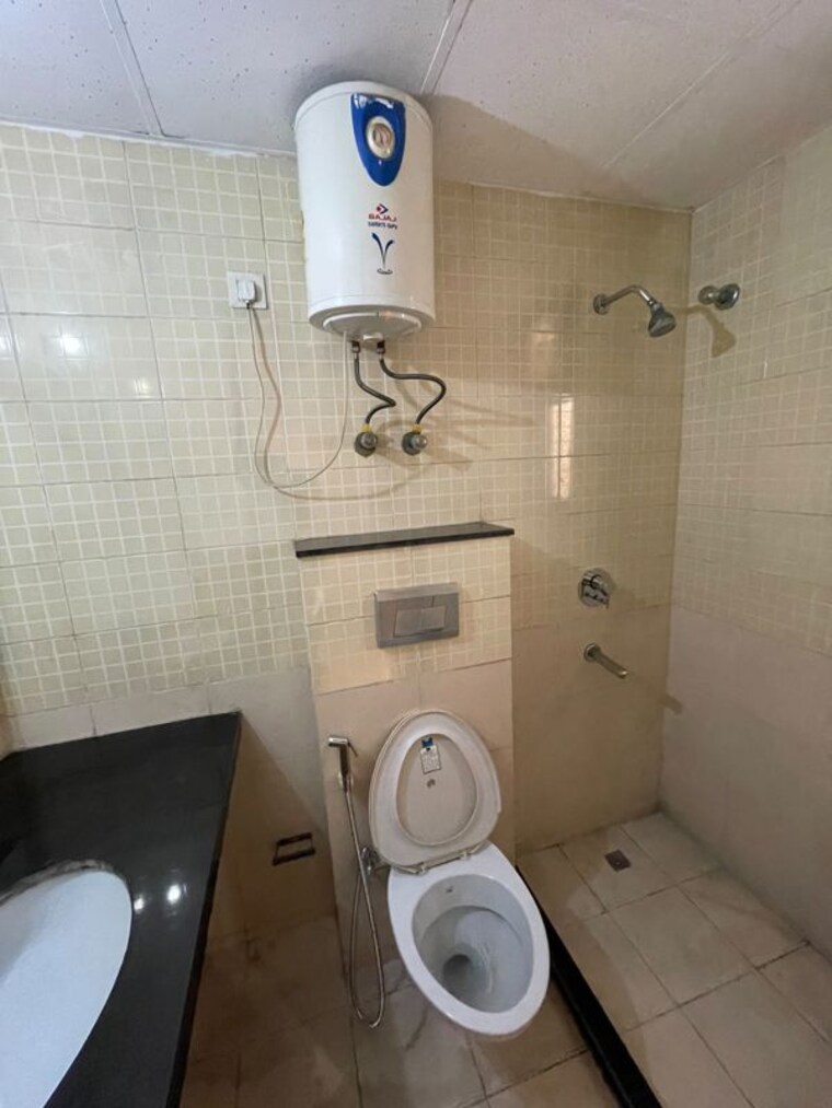 Bathroom, eros-kenwood-tower 4 Bedroom 2107 Sq.Ft. Apartment In Sector 39 Faridabad 10557596