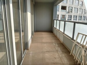 Building Lobby in 3 BHK Apartment at Amanora Future Towers, Hadapsar – for Sale