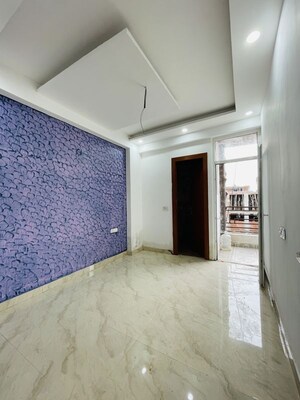 Bedroom in 2 BHK Builder Floor at Sector 73 – for Sale