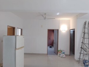 Room in 3 BHK Apartment at Aravali View Rail Vihar, Sector 56 – for Rent